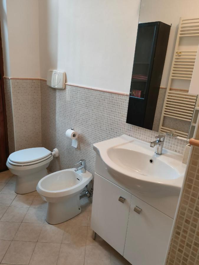 Апартаменти Da Paolo E Laura - In Centro A San Benedetto Сан-Бенедетто-дель-Тронто Екстер'єр фото