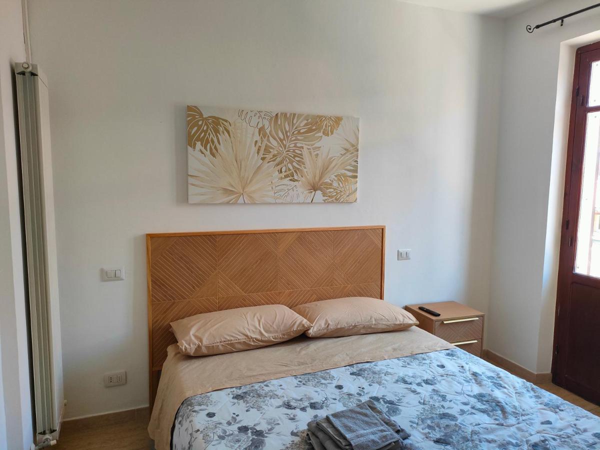 Апартаменти Da Paolo E Laura - In Centro A San Benedetto Сан-Бенедетто-дель-Тронто Екстер'єр фото